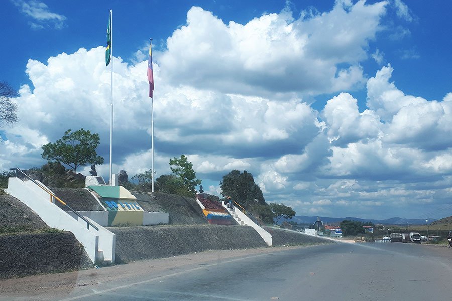 Is it safe to travel to venezuela - Border