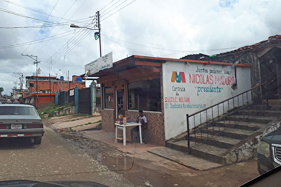 Is it safe to travel to venezuela - propaganda