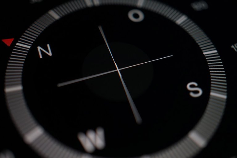 Cómo Elegir una Brújula de Buceo: Nuestra Guía Completa