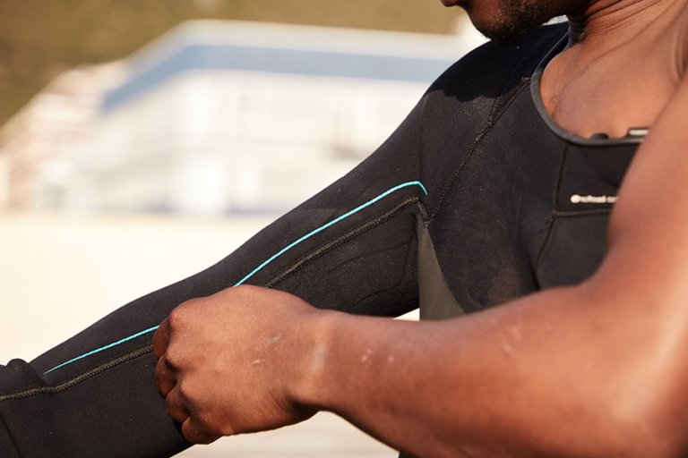 ¿Cómo Funciona Un Traje de Neopreno?
