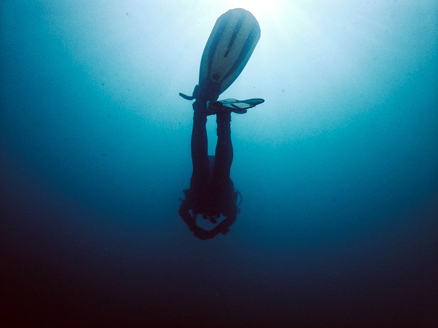 How deep can you scuba dive - Guide