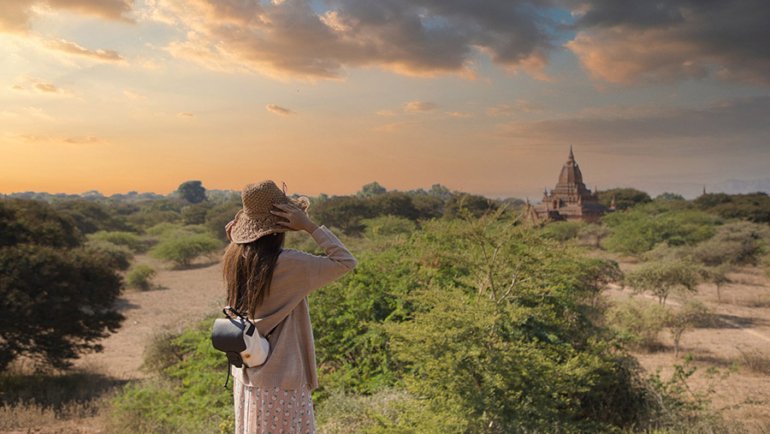 Traveler in Myanmar