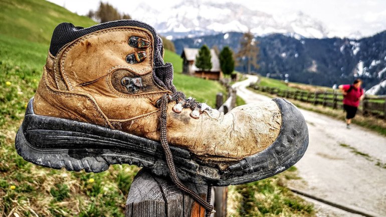 Time to replace hiking shoes