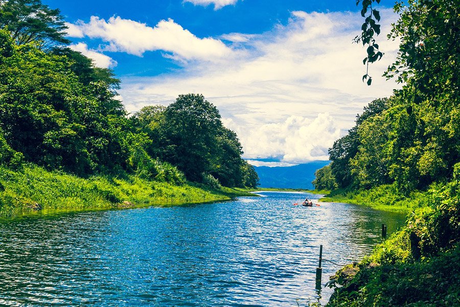 Honduras - Lake