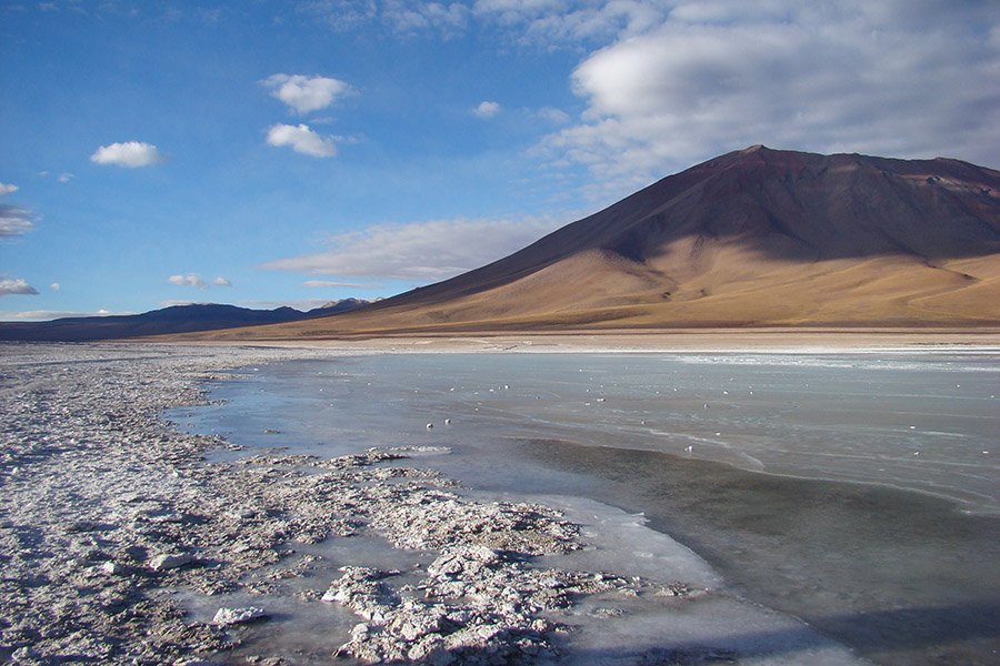 Laguna Verde frozen