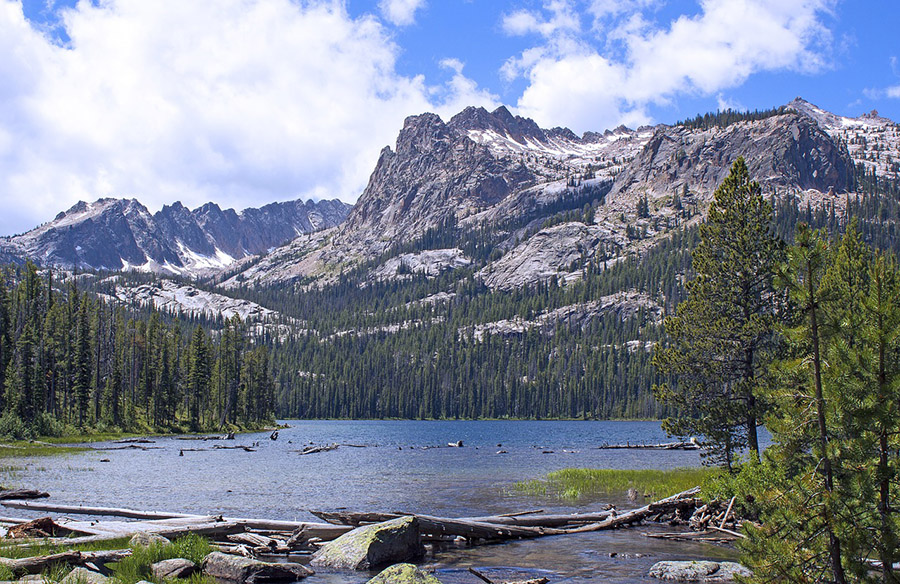 Sawtooth Mountains