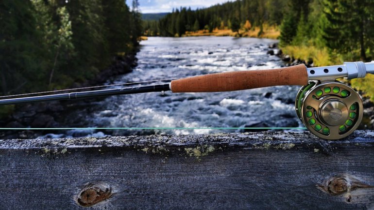 Fly fishing rod