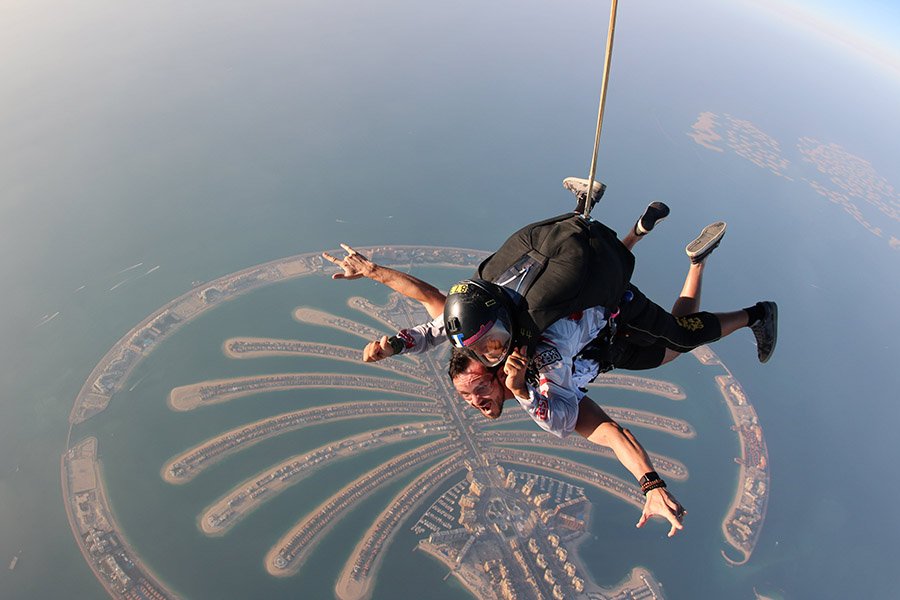 Skydiving Palm Jumeirah