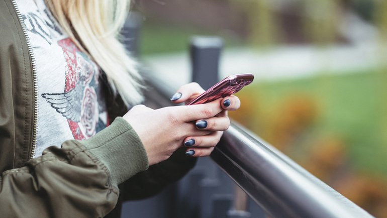 Using phone while traveling