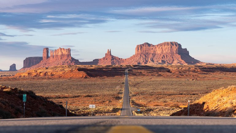 Monument Valley road