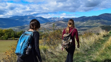 Female hikers with long hair