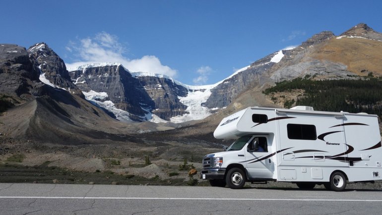 RV in the mountains