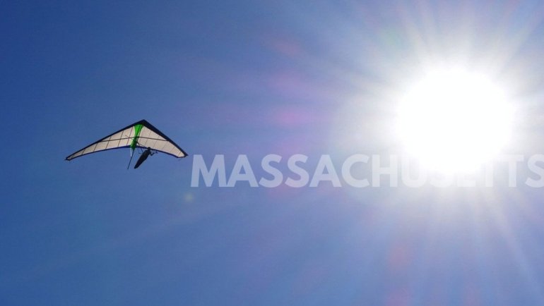 Hang Gliding in Massachusetts