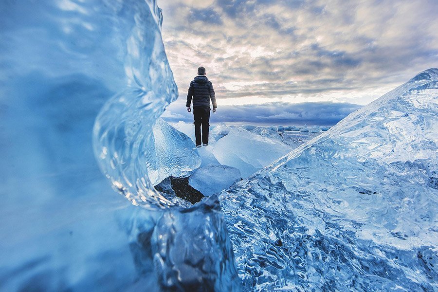 Adventure photography in icy landscape