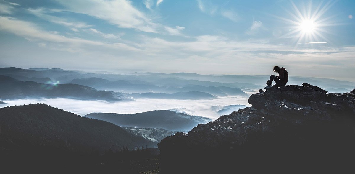 Tips to Better Explore the Outdoors When Abroad