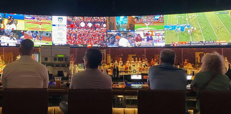 Game Day Gastronomy: The Best Sports Bars and Restaurants Near NFL Stadiums