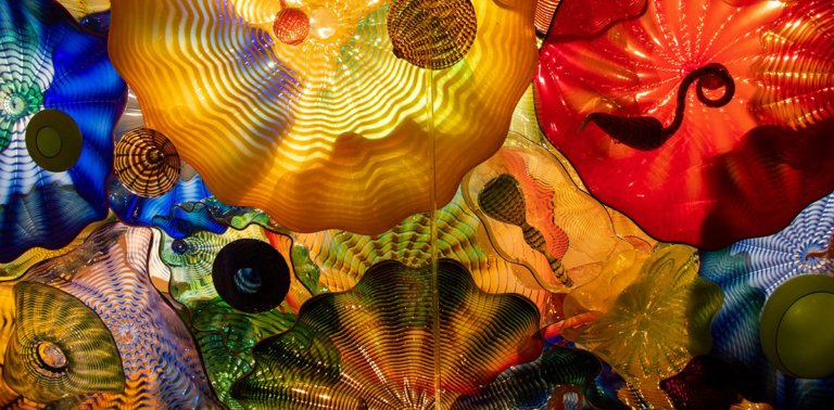 What is Art Glass: Types, Craftsmanship, and Famous Makers