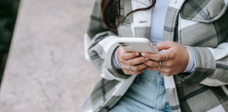 Can You Enjoy Online Activities While You’re On The Move?