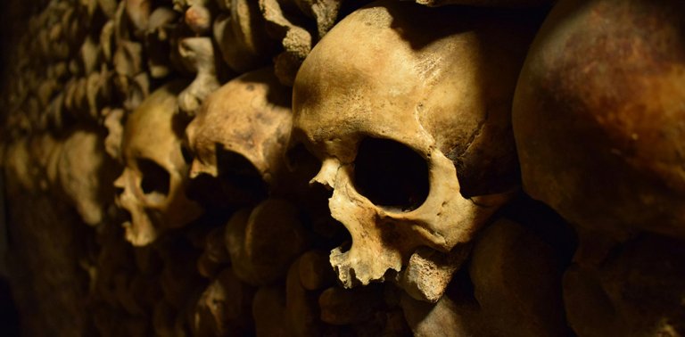 Exploring the Thrill of Dark Tourism: A Journey into the Unknown